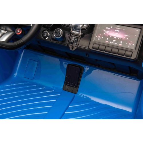 Auto Na Akumulator dla dzieci Mercedes Benz GT63 AMG Niebieski DK-GT63